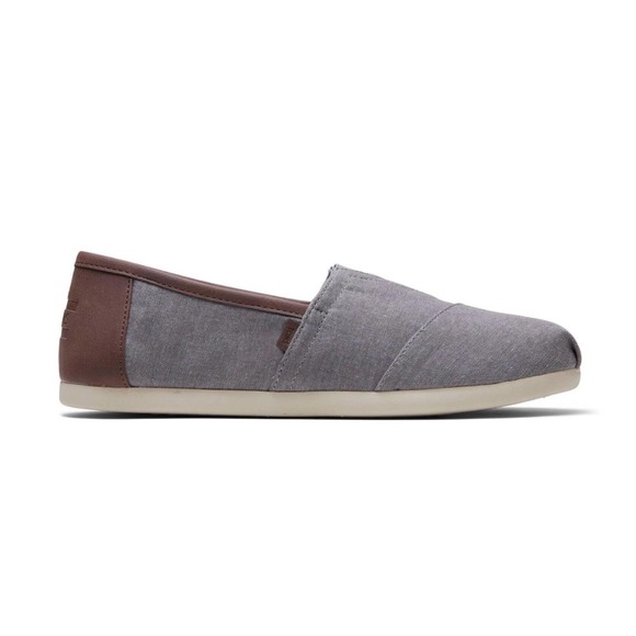 NWOB Toms Classic Slip-Ons - Picture 2 of 12
